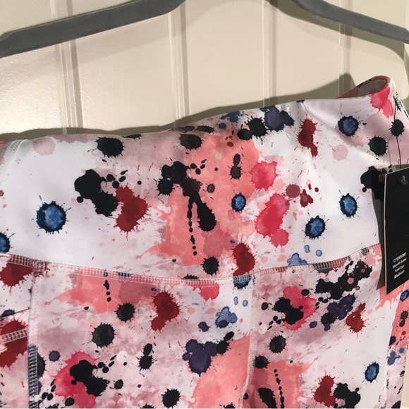 New LegEnd active leggings capri length - Picture 4 of 5